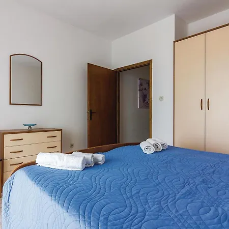 4 Bedroom Lovely In