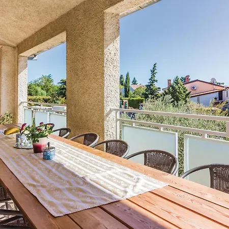 4 Bedroom Lovely In *